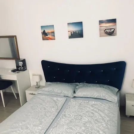 Appartement Bluemoon-apartment With Parking *