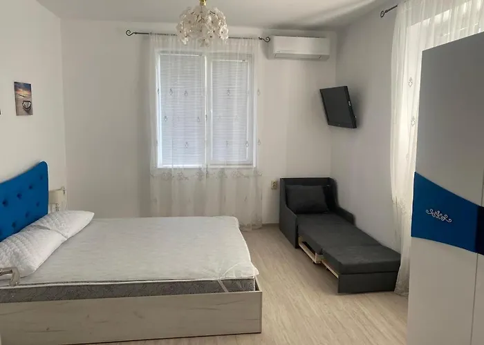 Apartament Bluemoon-apartment With Parking Burgas