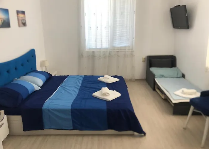 Bluemoon-apartment With Parking Burgas City