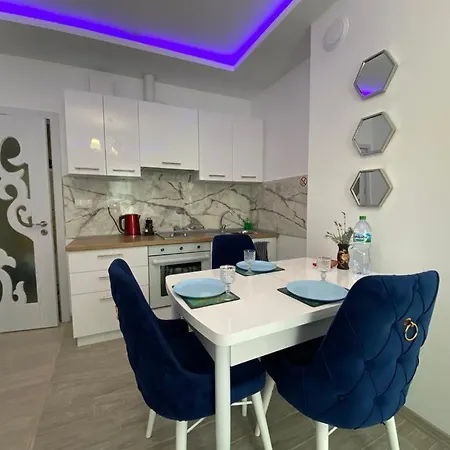 Bluemoon-apartment With Parking Διαμέρισμα *