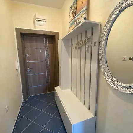 Bluemoon-apartment With Parking Διαμέρισμα Μπουργκάς
