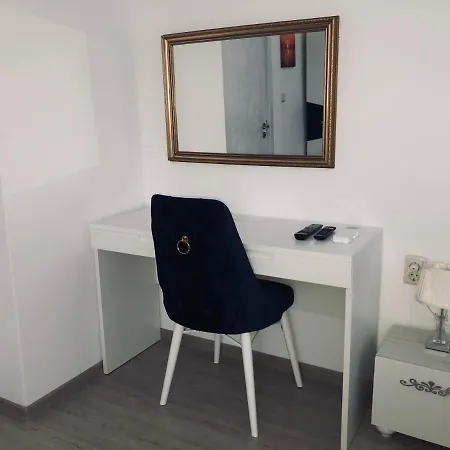 Bluemoon-apartment With Parking Διαμέρισμα Μπουργκάς
