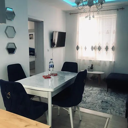 Διαμέρισμα Bluemoon-apartment With Parking