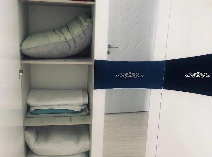 Daire Bluemoon-apartment With Parking *